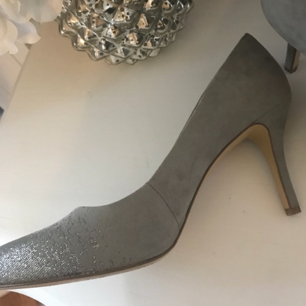 BCBG GREY & ✨✨✨✨✨⚡️ Sparkly heels 👠with box!! - Picture 4 of 4